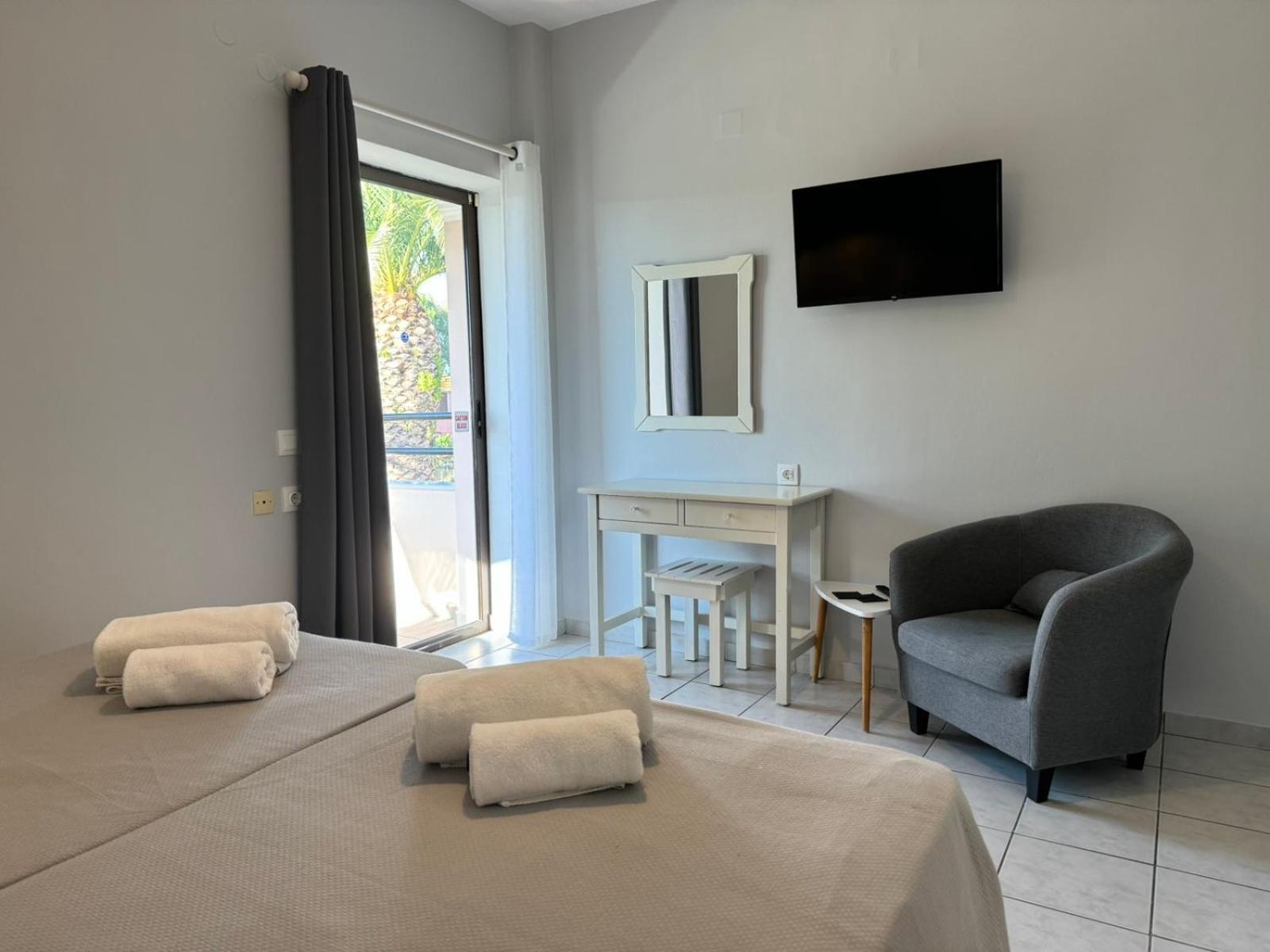 Elizabeth Aparthotel Ρόδα Εξωτερικό φωτογραφία
